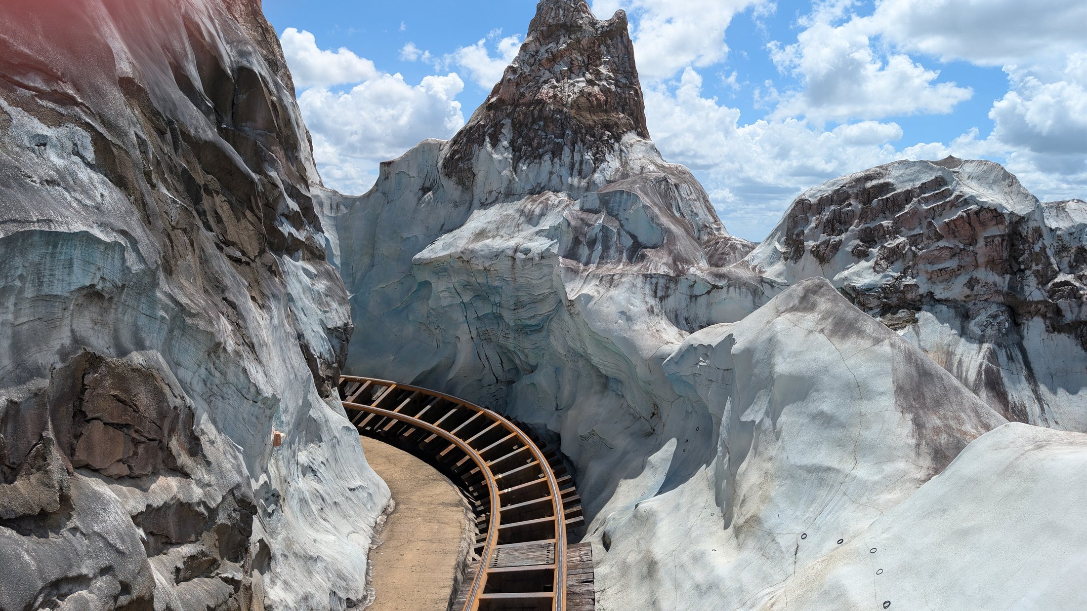 Expedition Everest roller coaster track